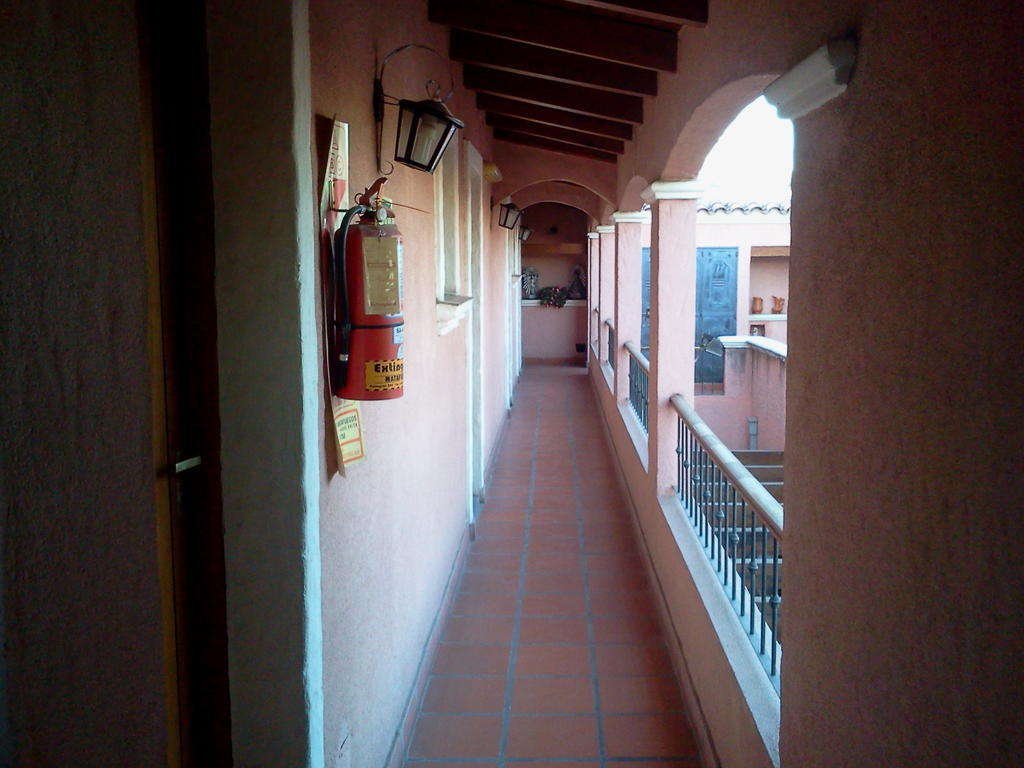 Hostal Terrazas Del San Bernardo Salta Bagian luar foto