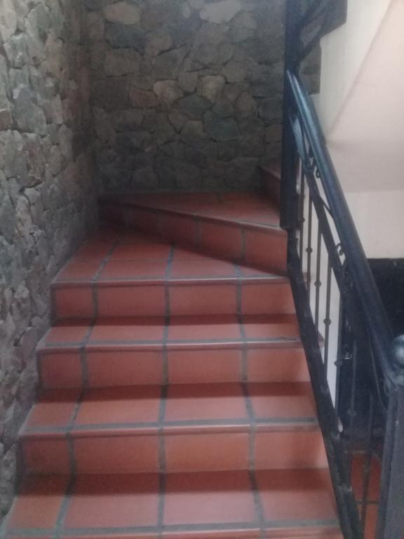 Hostal Terrazas Del San Bernardo Salta Bagian luar foto